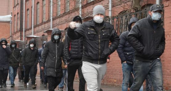 Rossiyada xorijiy ishchilarni jalb qilish kvotalari tasdiqlandi