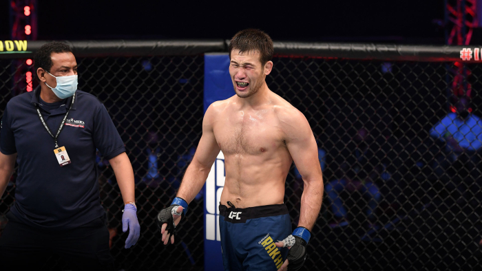 Шавкат Раҳмонов UFC'даги навбатдаги ғалабасини қўлга киритди