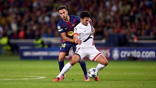 ЕЧЛ. "Барселона" ўз майдонида турнирнинг амалдаги ғолибига мағлуб бўлди (видео)