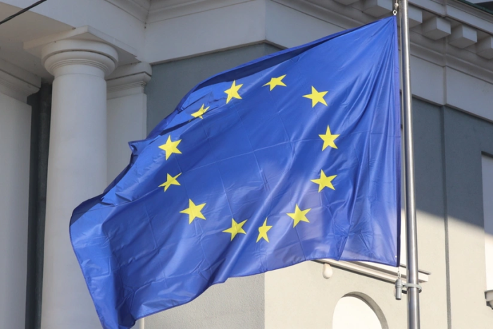 Evropa Ittifoqi elchilari Rossiya aktivlarini butunlay muzlatish haqidagi qarorni ma’qulladi