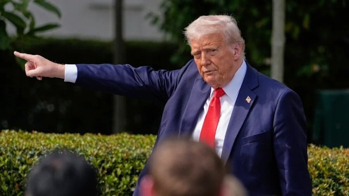Трамп Гарвард университетини молиялаштиришни 2 миллиард долларга қисқартирди
