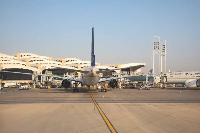 Ar-Riyod aeroporti 17 oktyabrgacha yopiladi
