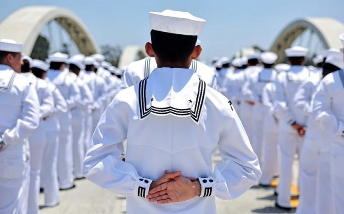 АҚШ аскари Хитой фойдасига жосуслик қилгани учун умрбод қамалади