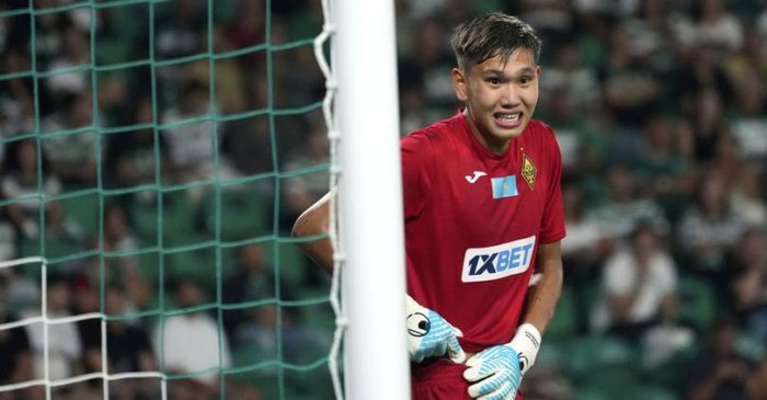 «Қайрат» дарвозабонига 0:5 ҳисобидаги мағлубиятдан сўнг автомобиль совға қилинди