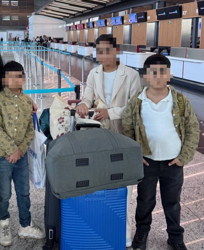 Turkiyada buvisining jismoniy tazyiqi ostida qolgan 3 nafar bola O‘zbekistonga olib kelindi