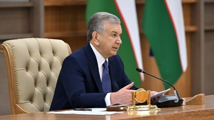Хоразм, Бухоро, Қашқадарё ва Сурхондарёдаги йўллар аҳволидан сайёҳлар норози - президент