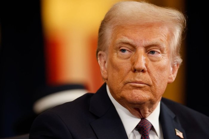 Import bojlarining bekor qilinishi AQShga 3 trillion dollardan ortiq zarar keltirishi mumkin — Donald Tramp