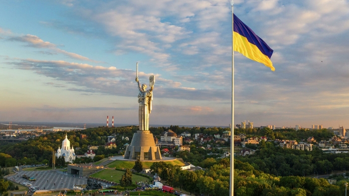 Украина элчиси Берлин расмийлари фаолиятидан норози