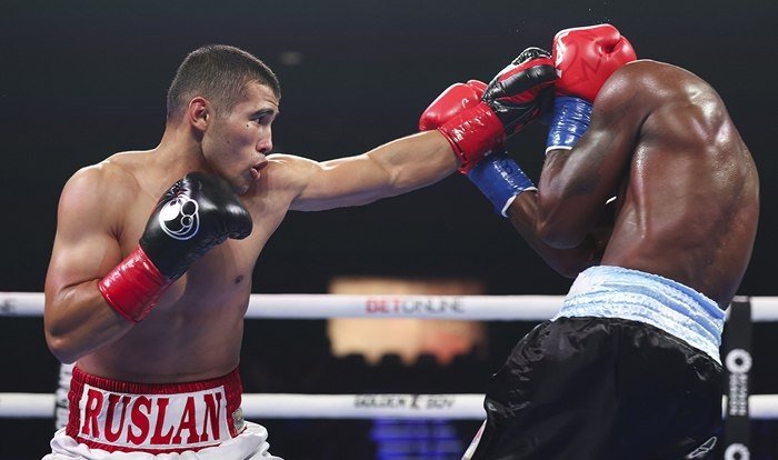 Руслан Абдуллаев профессионал боксда учинчи ғалабани қўлга киритди