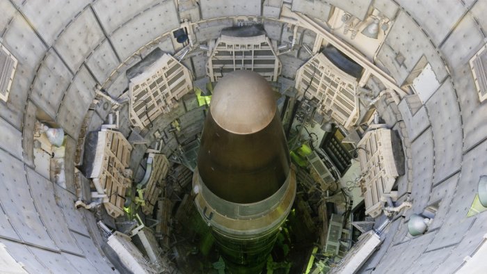 Австралия мудофаа вазирлиги: Россия билан чегарадош давлатлар ядро қуроллари вариантларини ўрганмоқда Австралия мудофаа вазирлиги: Россия билан чегарадош давлатлар ядро қуроллари вариантларини ўрганмоқда
