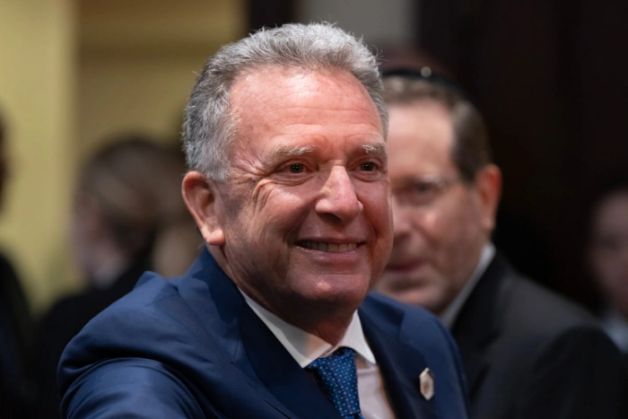 АҚШ, Россия ва Украина делегациялари ҳарбий ҳаракатларни тўхтатиш масаласини муҳокама қилишди