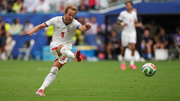 Goal нашри «Олтин тўп»га даъвогарларнинг янгиланган рўйхатини эълон қилди
