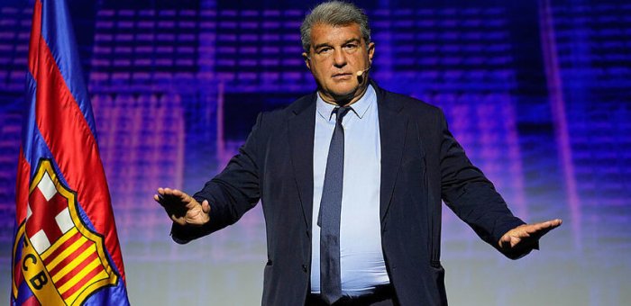 «Барселона» президенти: «Месси бу ерда бошқа ўйнамайди»