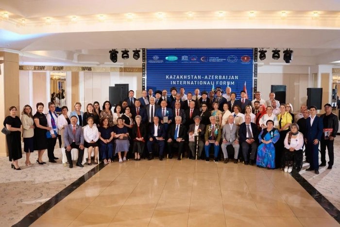 Қозоғистонда “Қозоғистон–Озарбайжон халқаро форуми – Ғарбий Озарбайжонга қайтишга чақириқлар” мавзусида форум бўлиб ўтди Қозоғистонда “Қозоғистон–Озарбайжон халқаро форуми – Ғарбий Озарбайжонга қайтишга чақириқлар” мавзусида форум бўлиб ўтди