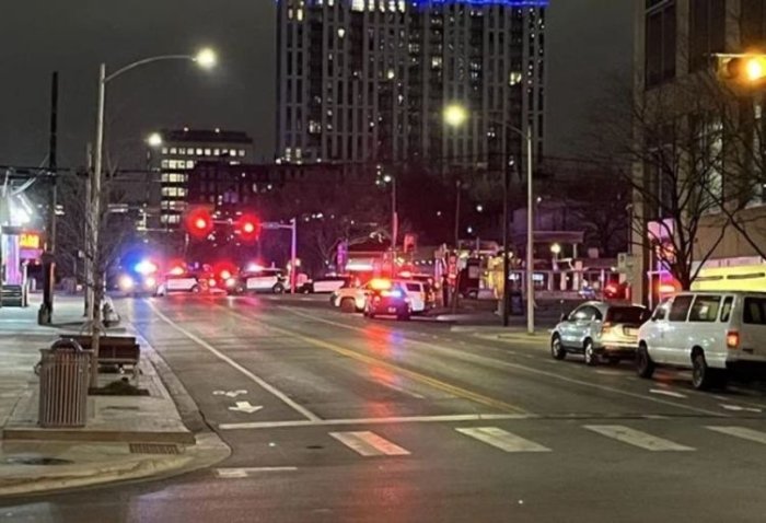 АҚШдаги кўнгилочар масканда отишма содир бўлди