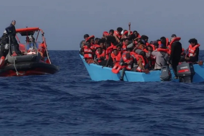 Liviya qirg‘oqlarida cho‘kib ketgan qayiqda bo‘lgan 74 nafar insonning atigi 13 tasi omon qolgan