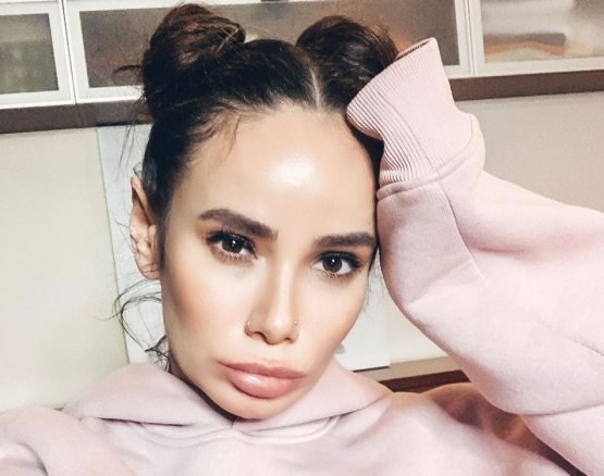 Porno külotlardagi etuk ayollar Chiroyli porno rasmlar yuqori sifatli