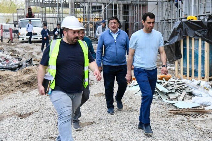 Миллий футбол марказидаги қурилиш жараёнлари ўрганилди