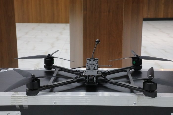 FPV-дронлар жанг олиб боришнинг анъанавий фаласафасига жиддий зарба берди, балки инқилоб ясади FPV-дронлар жанг олиб боришнинг анъанавий фаласафасига жиддий зарба берди, балки инқилоб ясади