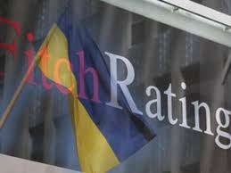 Fitch agentligi Ukrainaning kredit reytingini oshirdi