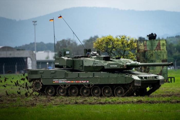 Germaniya Leopard 2 tanklarining bir qismini Ukrainaga topshirgandan keyin parkini to‘ldiradi