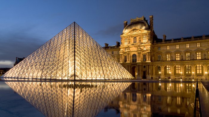 Dunyoning eng yirik muzeyiga yangi rahbar kerak: Lorans de Kar ishdan ketdi