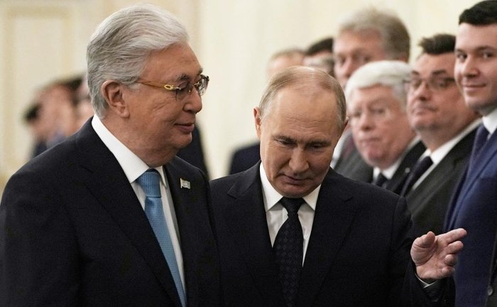 Токаев Россияни Қозоғистон орқали $14 млрд пул ювишда айблади