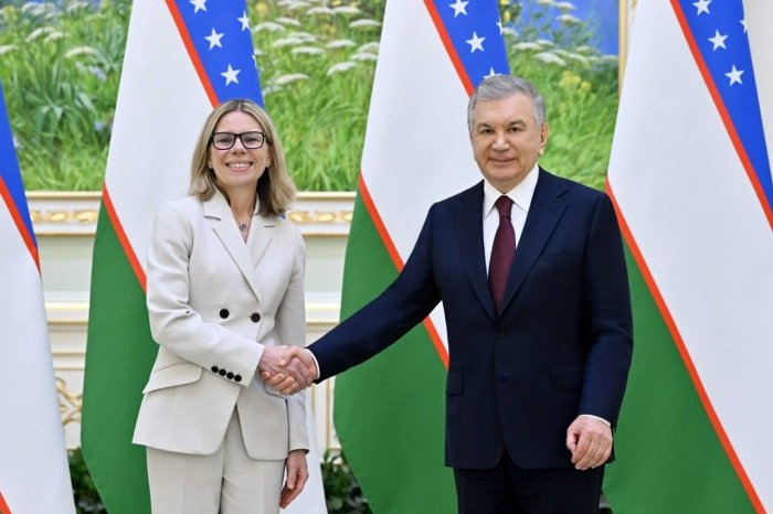 Ўзбекистон Президенти Жаҳон банки билан кенг кўламли шериклик натижаларини мамнуният билан қайд этди Ўзбекистон Президенти Жаҳон банки билан кенг кўламли шериклик натижаларини мамнуният билан қайд этди