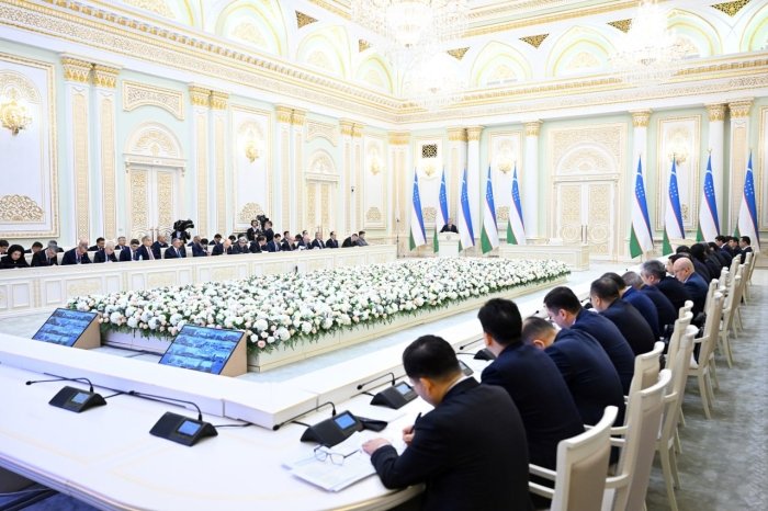 «Ўзбекистон Республикасида хизмат кўрсатган дипломат» фахрий унвони таъсис этилади