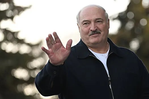 Lukashenko Rossiyaga tashrifini yakunladi