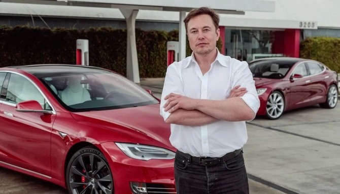 Илон Маск Tesla акцияларини сотди