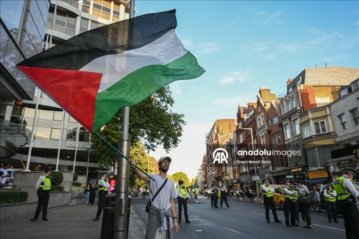 Londonda G‘azodagi ocharchilikka qarshi namoyish bo‘lib o‘tdi