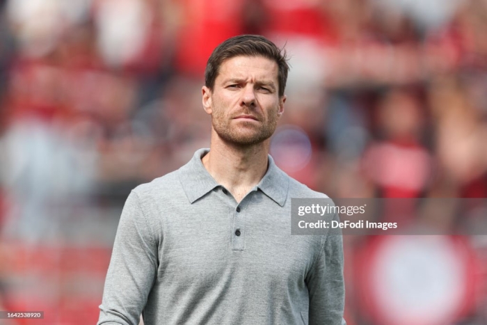 "Real Madrid" va "Bavariya" kelasi yozda Xabi Alonso uchun kurashadi