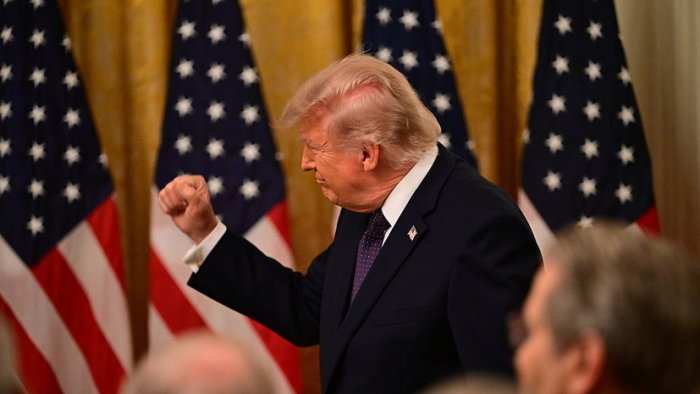 Дональд Трампнинг саломатлиги ҳақида маълумот берилди