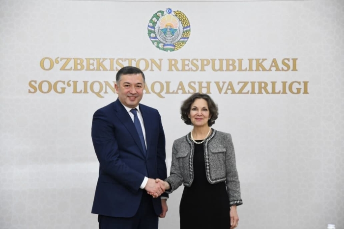 ССВ: Баҳордан Ўзбекистон тиббиёт ходимларининг Францияда малака ошириш амалиёти бошланади