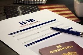 АҚШ федерал суди Трамп маъмурияти томонидан H-1B визалари уч