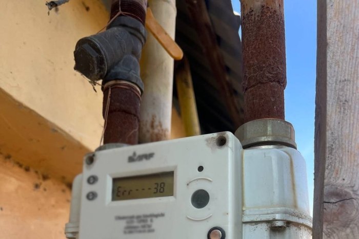 Жиззахда электр энергиясидан ўғирликча фойдаланаётган МЧЖ қўлга тушди