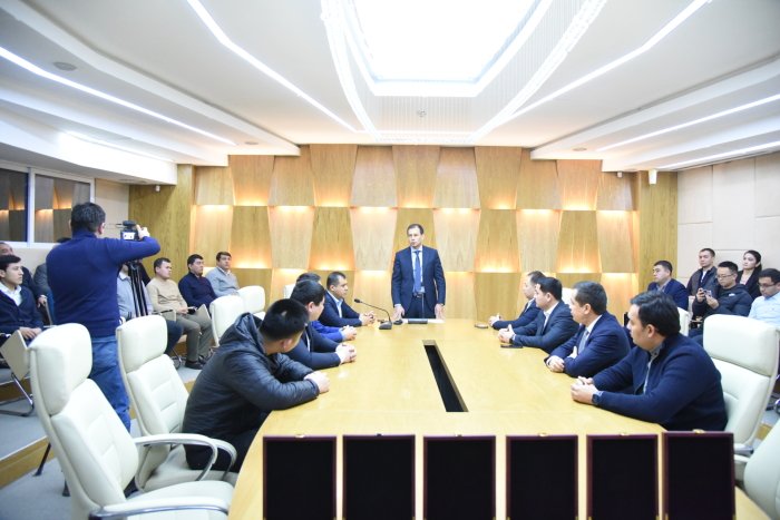 “O‘zsanoatqurilishmateriallari” uyushmasi  2024 yil  matbuot anjumani  bo‘lib  o‘tdi