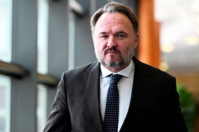 EI AQShning Rossiya neftidan voz kechish masalasidagi qo‘llab-quvvatlovini mamnuniyat bilan qabul qiladi