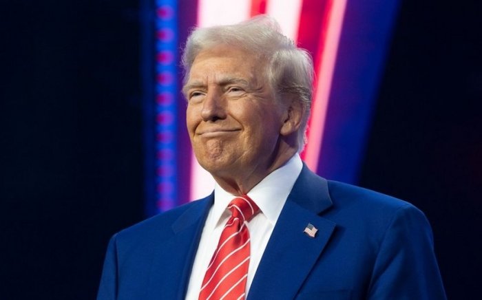 Трамп АҚШнинг Россия ва Украина билан охирги учрашувларини ижобий баҳолади Трамп АҚШнинг Россия ва Украина билан охирги учрашувларини ижобий баҳолади