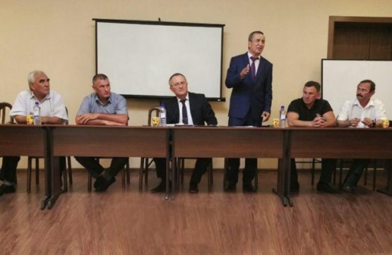 Самарқанд каратэ федерациясида битта ҳам татами йўқлиги, вилоятдаги 14 туманда эса каратэ секциялари мавжуд эмаслиги маълум бўлди