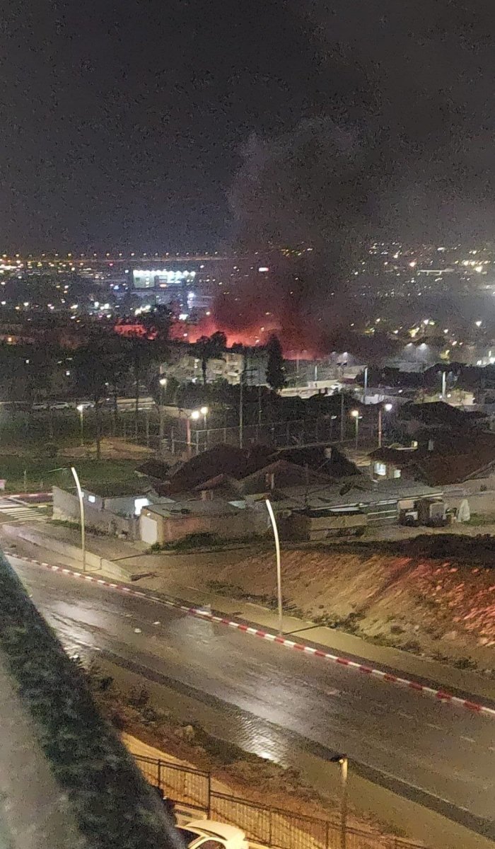 Eron Isroil shaharlariga zarba berdi