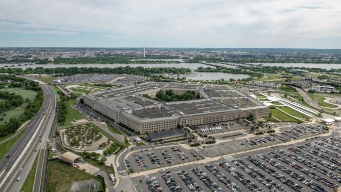 Pentagon: "AQSh Ukrainaga yangi qurol yetkazib berishni e’lon qilmoqchi emas"