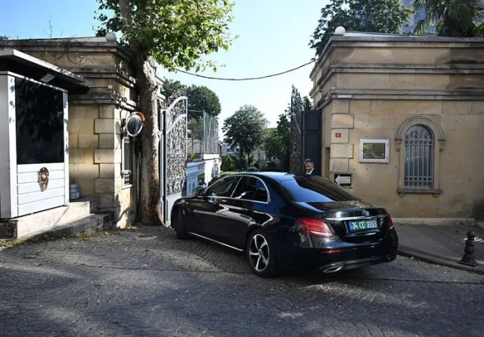 Yadroviy dastur va sanksiyalar. Eron Yevropa davlatlari bilan muzokaralarni "oshkora va mazmunli" deb atadi