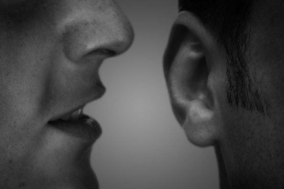 Lezbiyen onalar va qizlarning porno videosi (ikkinchi ona)