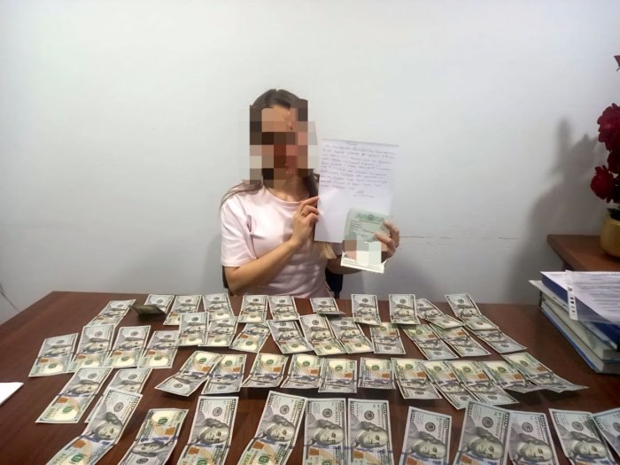 Андижон туманида ота 5000 АҚШ доллари миқдорида алимент тўлади