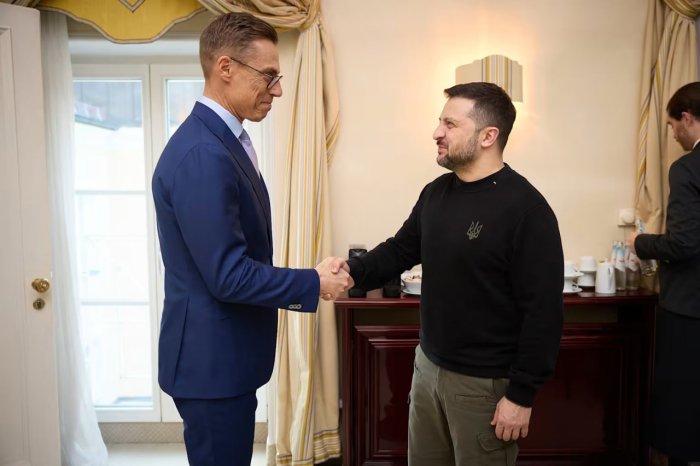 Финляндия президенти: "Украина тўлиқ ва шартсиз ўт очишни тўхтатишга рози бўлди"