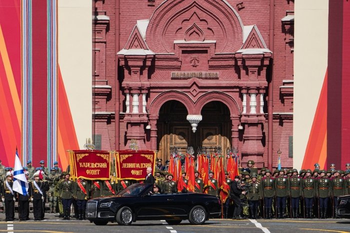 El Pais: “Путин ёлғиз эмас” El Pais: “Путин ёлғиз эмас”