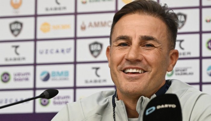 Фабио Каннаваро Кувайт билан ўйиндан олдин матбуот анжуманида иштирок этди