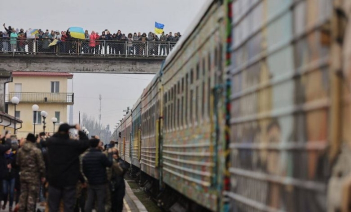 9 ойдан сўнг: биринчи Киев-Херсон йўловчи поезди йўлга чиқди